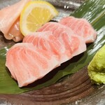 石と肴 地雷也 - 大マグロの大トロ刺