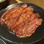 ホルモン焼肉 富や - 