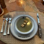 サムズ バイ ザ シー 泡瀬店 - 