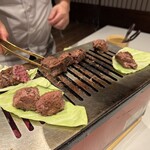 ヒレ焼肉専門店 弥栄 - 