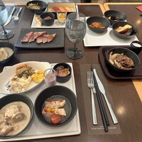 ブッフェアンドカフェ スロープサイドダイナー ザクロ - 