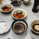 ヒレ焼肉専門店 弥栄 - 