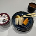 ヒレ焼肉専門店 弥栄 - 