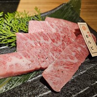 焼肉 しゃぶしゃぶ 石田屋。 北野坂店 - 