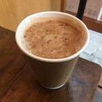 SURABI - ココナッツミルクやジンジャーやスパイスで作った美味しい飲み物バジグル(¥450)