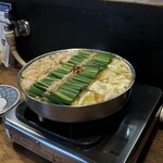 博多もつ鍋 前田屋 大名店 - 