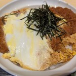 いろり庵きらく - カツ丼、アップ