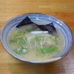 喜一郎 - 八幡山らーめん つけめん"喜一郎"「鳥塩つけ麺」のつけ汁横景