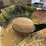 長浜らーめん - 味玉トッピング＋120円❗️