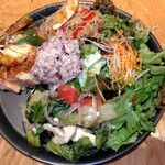 エムズマーケット デリカテッセン&ダイナー - 