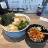 ラーメン 野良裏家
