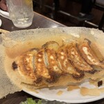 中華料理 チャイナ亭 - スッゴイ羽根付き餃子は見た目も味もサイコー！