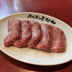 ホルモン屋 だん 新橋総本店 - 