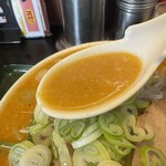 北海とんこつ らーめん純輝 - みそ野菜ラーメン(麺大盛り)のスープ  2025/6/23