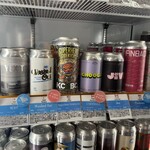 BEN'S SLOP SHOP - 日本のブルワリーだけでなく、
アメリカ、カナダ、オーストラリア、
イタリア、スペイン、ドイツ…などなど
インポートものも多く…デザイン性が高いラベルにワクワクが止まりません♪(((o(*ﾟ▽ﾟ*)o)))