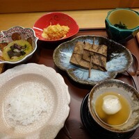 美会 - サムラップ・アーハーン・タイ」