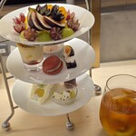 fruits peaks - 果物屋さんの季節のフルーツアフタヌーンティー アソートバージョン