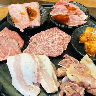 飲み会にぴったり◎看板メニューも楽しめる大満足なコース！