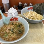 山岡家 - 料理写真:味噌つけ麺＋白髪ネギ＋海苔(5枚)