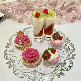 フォリウムフロリスタカラヅカ サロン ド・馬車道_1