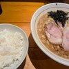 背脂煮干中華そば 和市 - 料理写真: