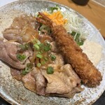 お食事処 北の屋 - ミニ生姜焼きとエビフライ（ご飯お代わり可）
980円