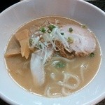 鶏そば濃厚バージョン750円