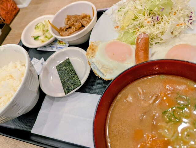 松屋 仙台東口店 &ndash; 24時間営業の牛丼専門店