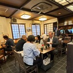 角丸 - 店内の様子です