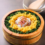 温玉ねぎとろ丼