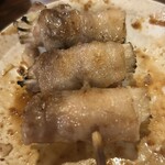 とり源 - エノキ巻き