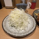 黒豚とんかつ ほり壱 - キャベツのおかわり