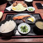 飲みくい処 ひがし - 