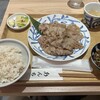 あんちすてーき とろろ麦めし 豚丸 ラソラ川西店