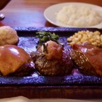 ゴールド ラッシュ - トリプルラッシュハンバーグ