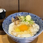 次念序 - ■鶏油たまごかけごはん¥290