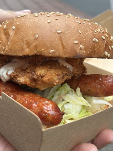 Ron Harvey　 　吉鶏 ニワトリ・ファミリー(ネイビー): ネクタイ | 銀座田屋