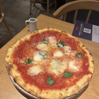 オービカ モッツァレラバー 横浜店 - 