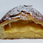 石窯パンの店 ゴッホ - キングオブクリームパン