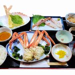 魚山亭 - カニづくし