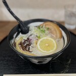 ～ラーメン～ はなみや - 豚骨泡白湯しろ❤︎