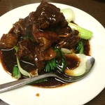 海上海 - 牛肉のとろとろ煮（920円）