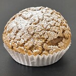 アカシエ - 2025.10.16 (木)    シュー・バティシエール　410円（税込）