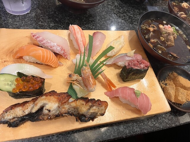 廻鮮鮨 喜十郎 （キジロウ） - 樽井/寿司 | 食べログ