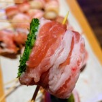 炭火串焼 焼き鳥×野菜巻き串 もちの木 - 野菜串チーズフォンデュ鍋のレタス肉巻き串