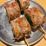 炭火串焼 焼き鳥×野菜巻き串 もちの木 - レタス肉巻き串2本アップ