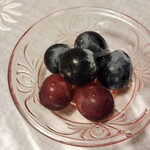 御宿 石川 - デザートは葡萄