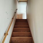 御宿 石川 - 2階の客室へ行く階段