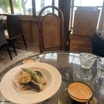 かねよ食堂・カフェ・アートスタジオ - 