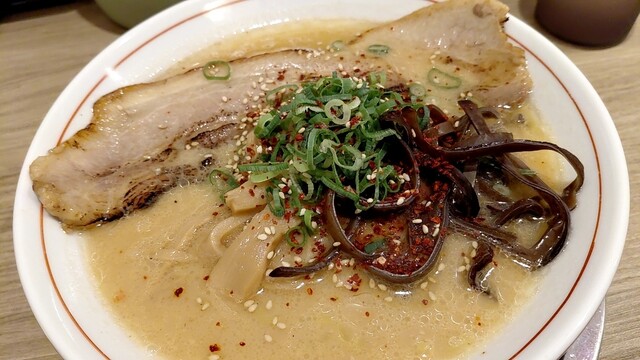 大豚白 - 西28丁目/ラーメン | 食べログ